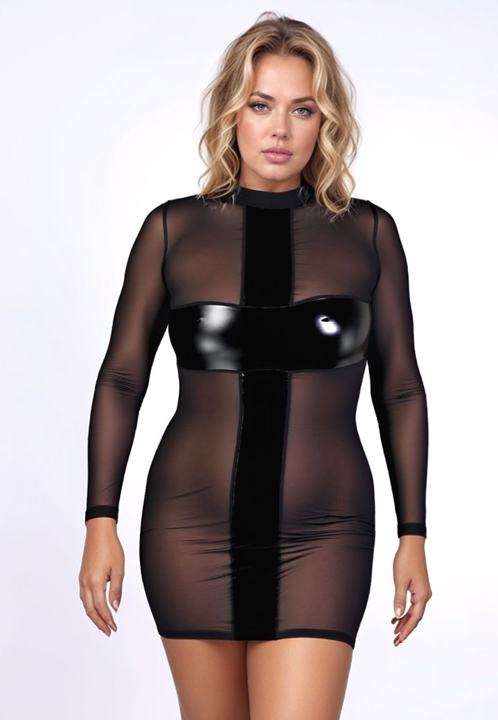 Vestido de Tule Wetlook Crossover - Elegância sedutora e ousadia